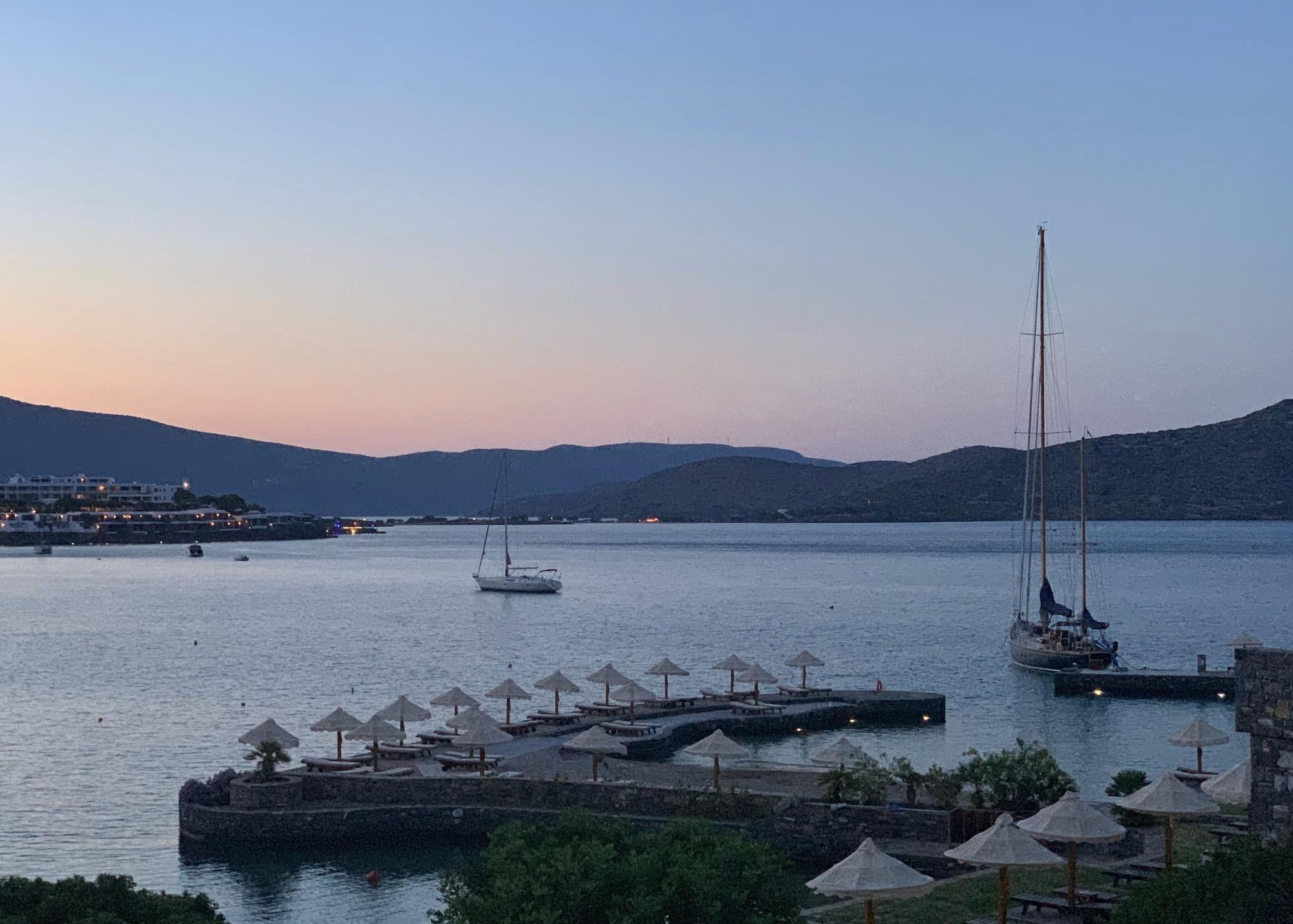 Elounda Peninsula Luxury Resort, Six Senses Spa Exterior photo